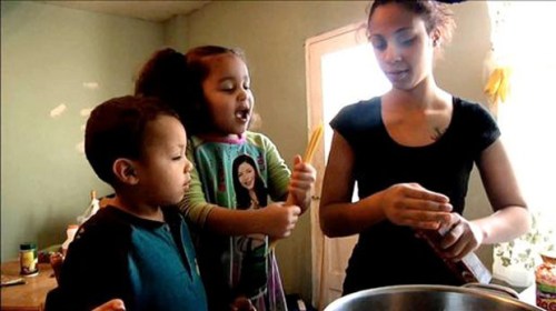 Place_at_the_Table-620x348