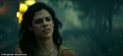 Johnny Beauchamp as Ray